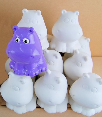 Country Love Crafts Party Time Hippo (Carton Of 12)